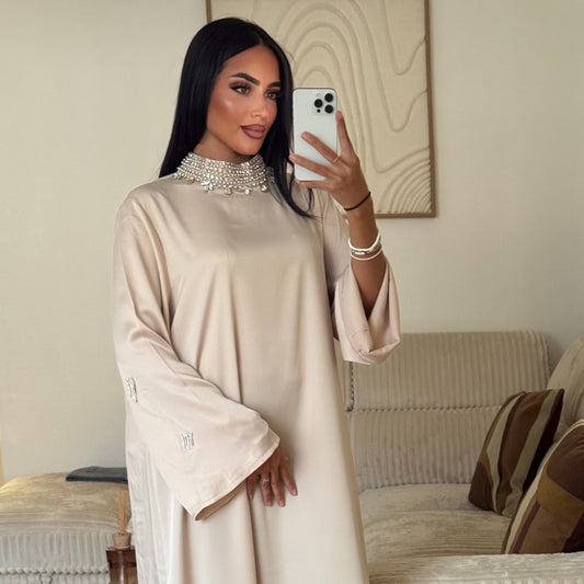 Robe EMIRAH